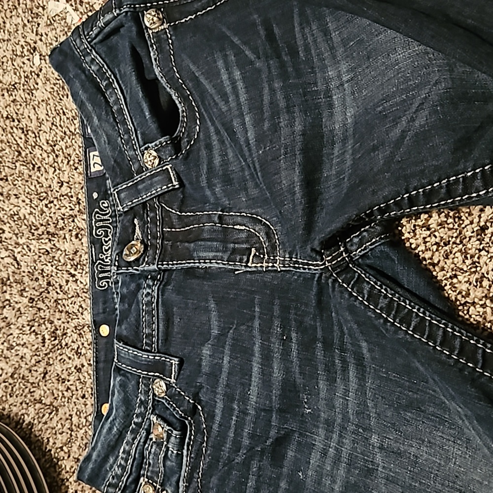 Miss me jeans. Size 27. Signature crop. Style no. Je8045C2